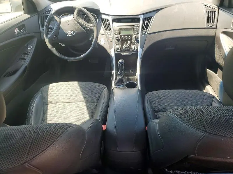 2013 HYUNDAI SONATA SE 2.0T  
