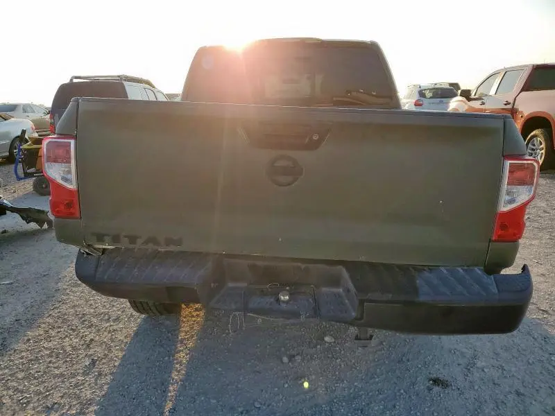 2017 NISSAN TITAN S  