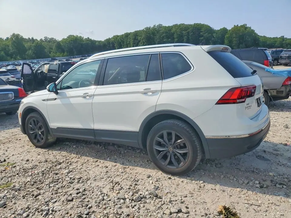 2024 VOLKSWAGEN TIGUAN SE  