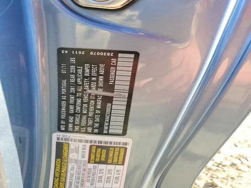 2012 VOLKSWAGEN EOS LUX  