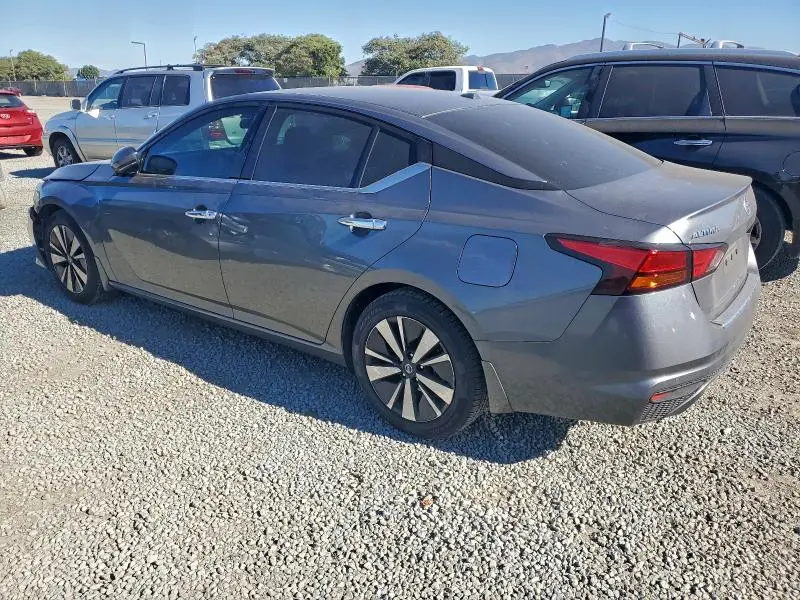 2021 NISSAN ALTIMA SL  