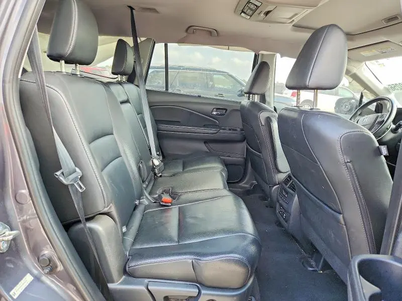 2016 HONDA PILOT TOURING  