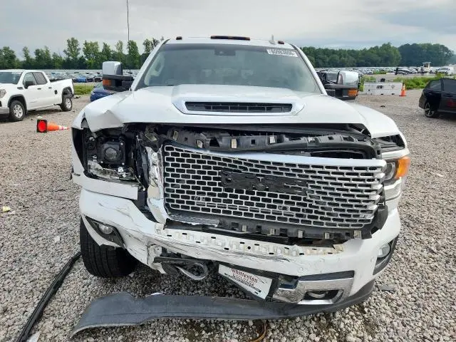2017 GMC SIERRA K2500 DENALI  