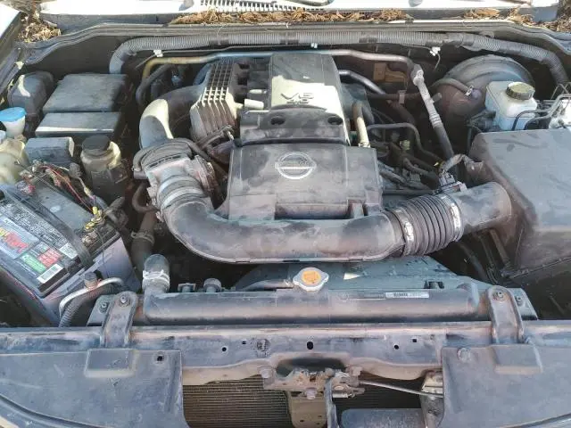 2010 NISSAN PATHFINDER S  