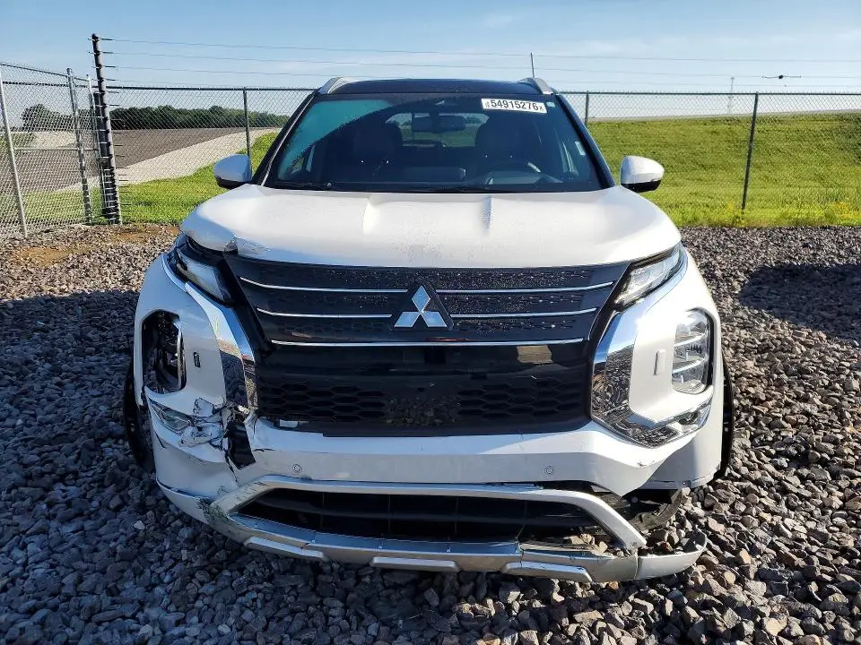 2024 MITSUBISHI OUTLANDER SEL  
