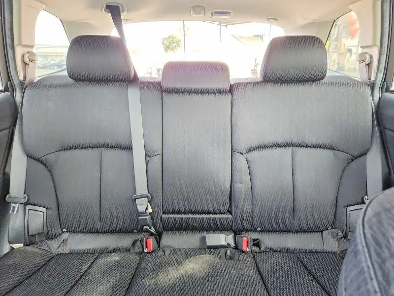 2011 SUBARU OUTBACK 2.5I PREMIUM  