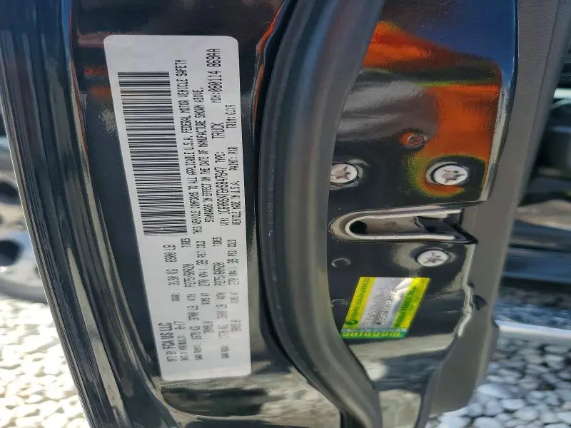 2017 RAM 1500 LARAMIE  