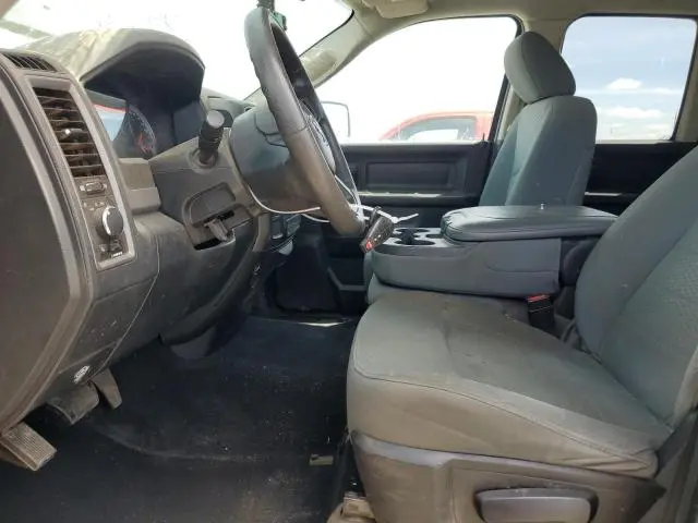 2013 RAM 1500 ST  