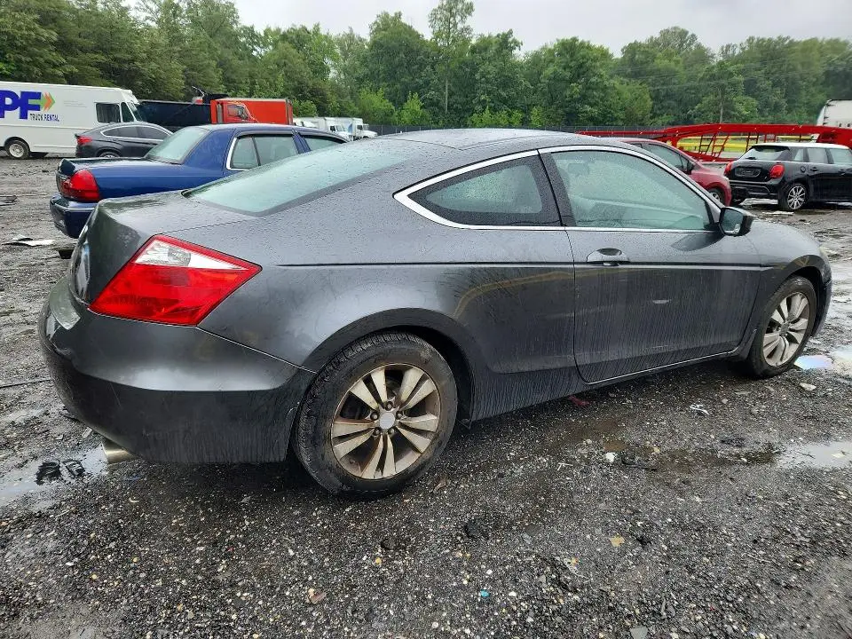 2010 HONDA ACCORD LX  