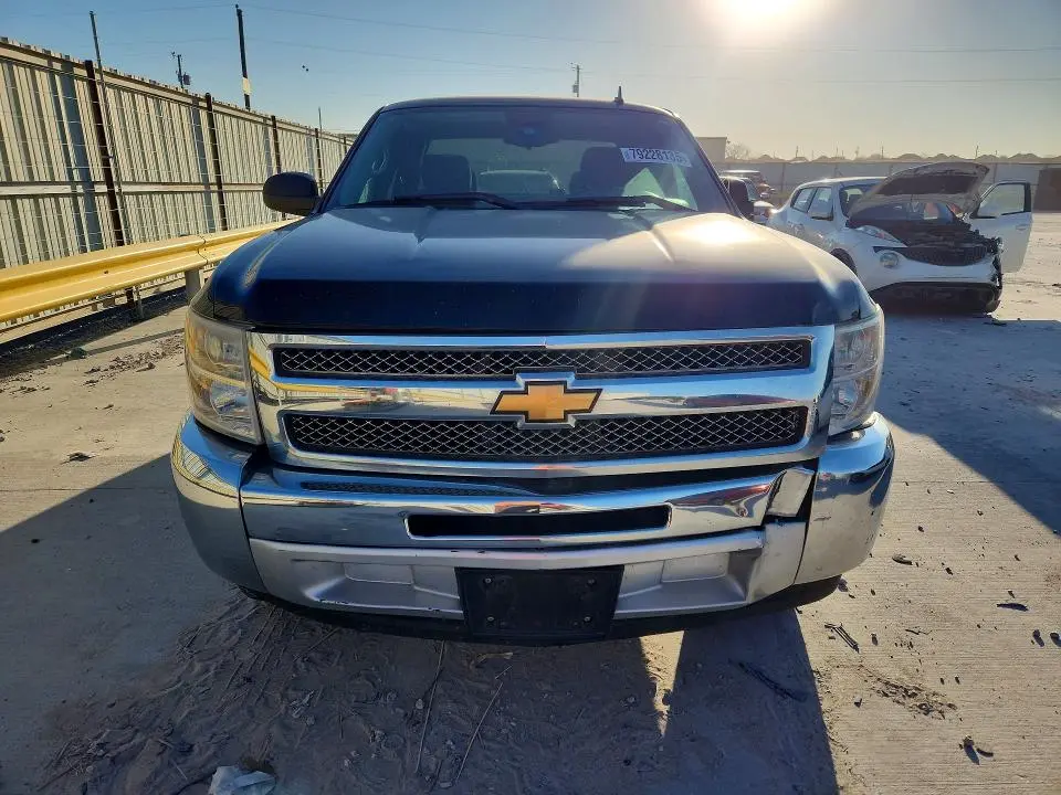 2013 CHEVROLET SILVERADO C1500 LS  