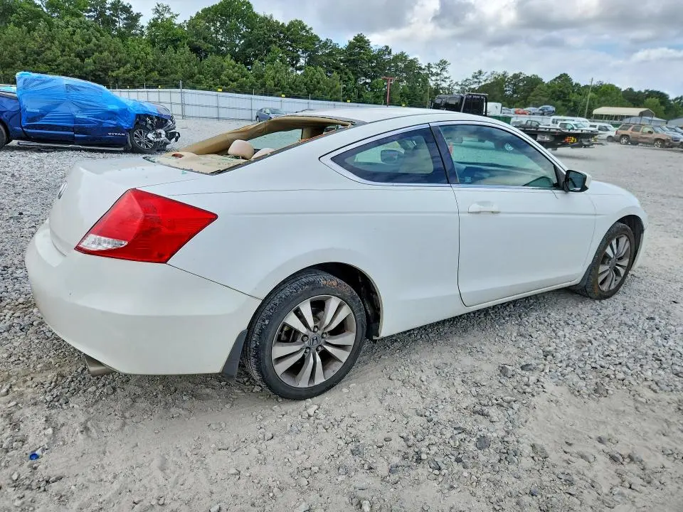 2011 HONDA ACCORD LX-S  