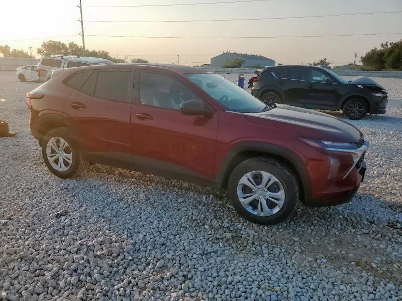 2024 CHEVROLET TRAX LS