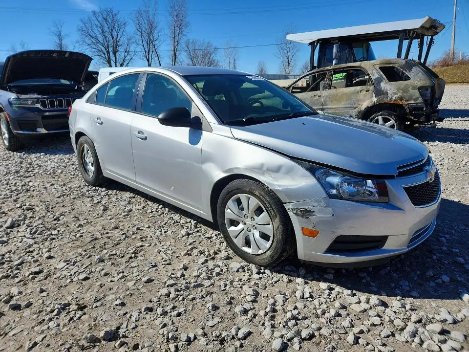 2014 CHEVROLET CRUZE LS  