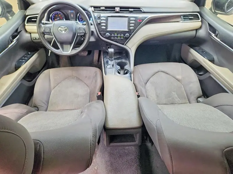 2018 TOYOTA CAMRY LE  