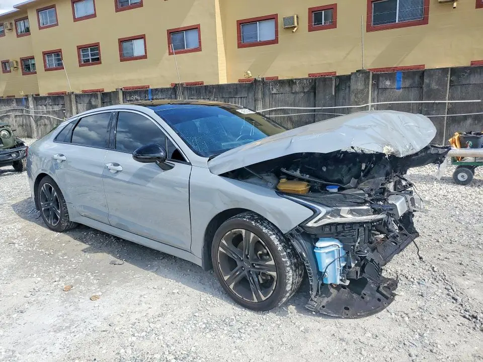 2023 KIA K5 GT LINE  