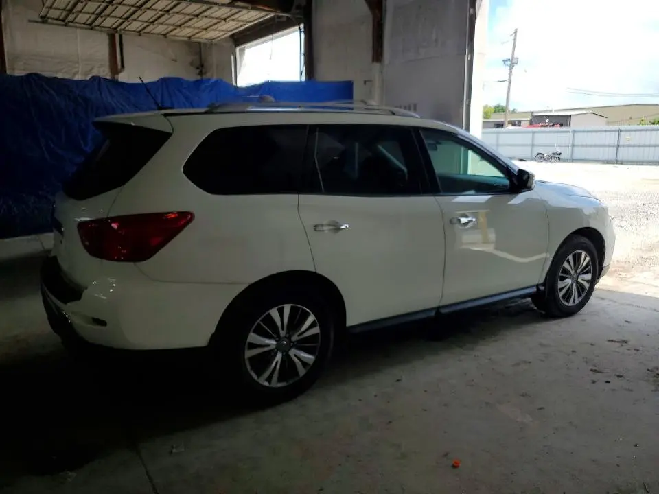 2018 NISSAN PATHFINDER S  