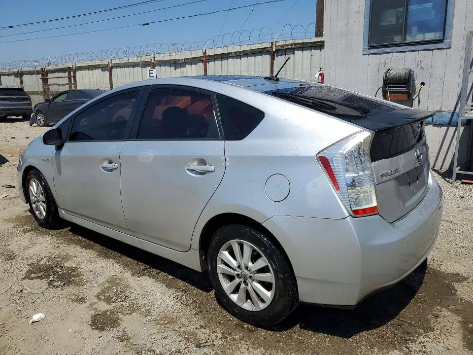 2010 TOYOTA PRIUS IV  