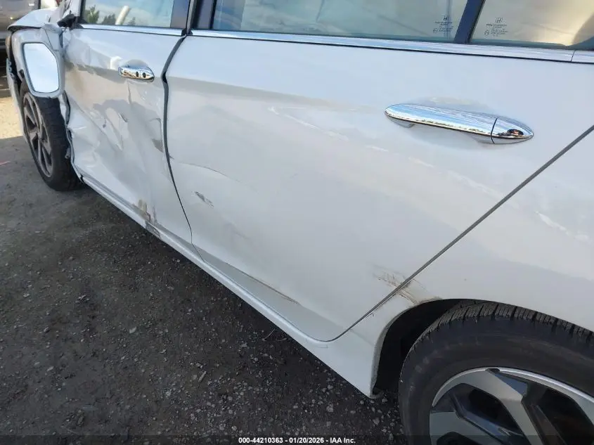 2017 HONDA ACCORD EX-L