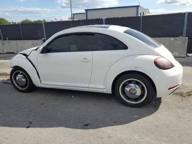 2013 VOLKSWAGEN BEETLE   