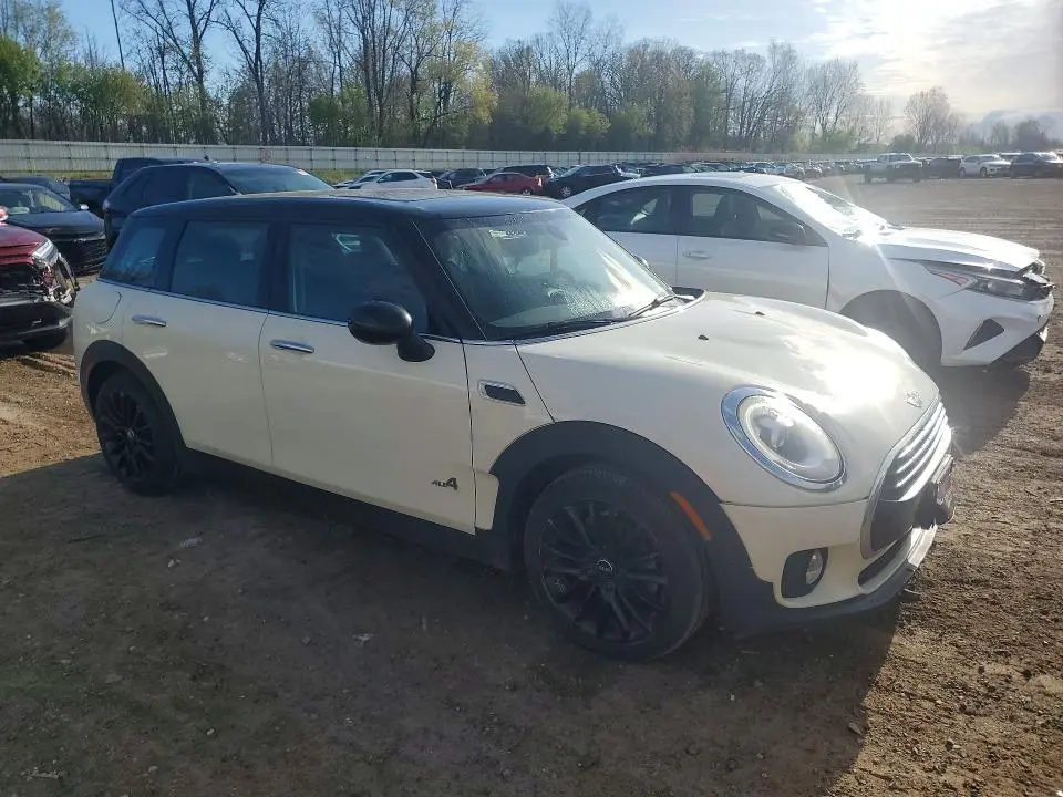 2017 MINI COOPER CLUBMAN ALL4  