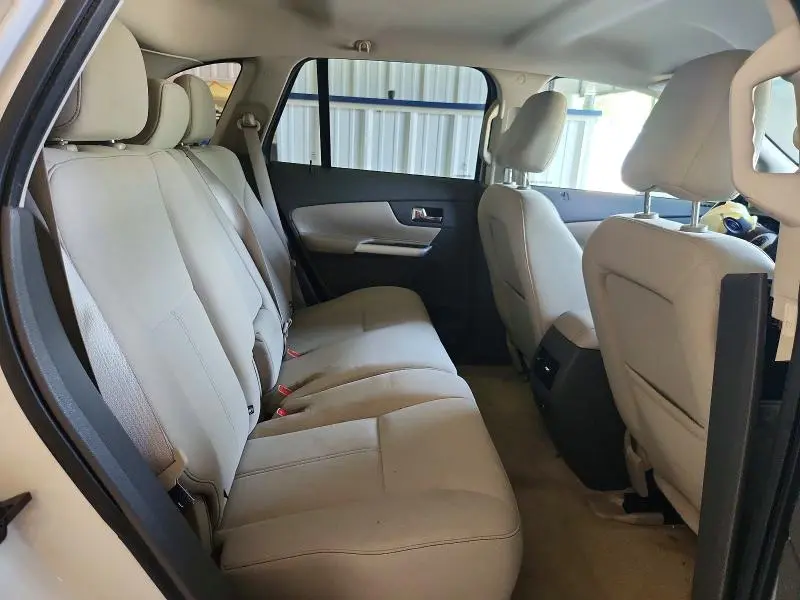 2011 FORD EDGE SE  
