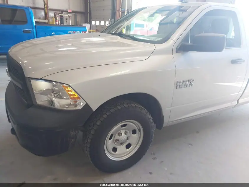 2017 RAM 1500 TRADESMAN  4X4 8' BOX