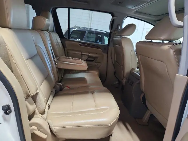2013 NISSAN ARMADA SV  