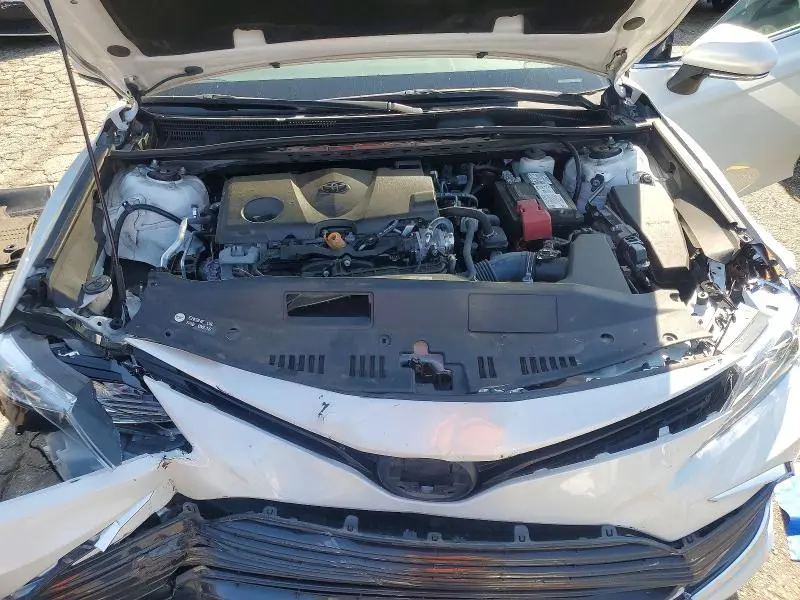 2023 TOYOTA CAMRY XLE  