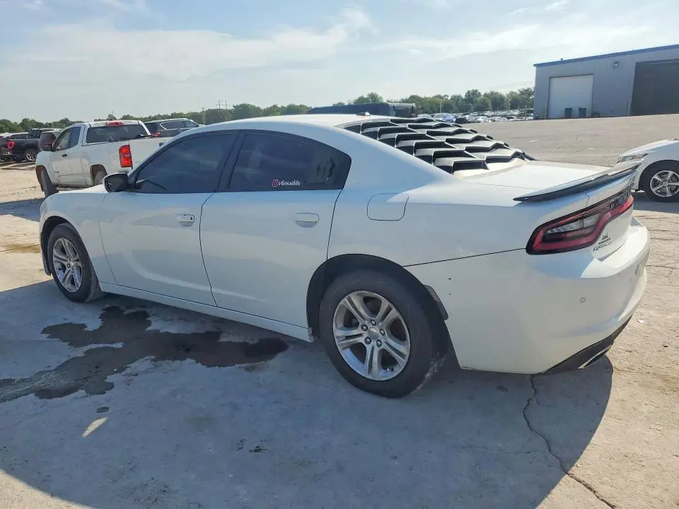 2019 DODGE CHARGER SXT  