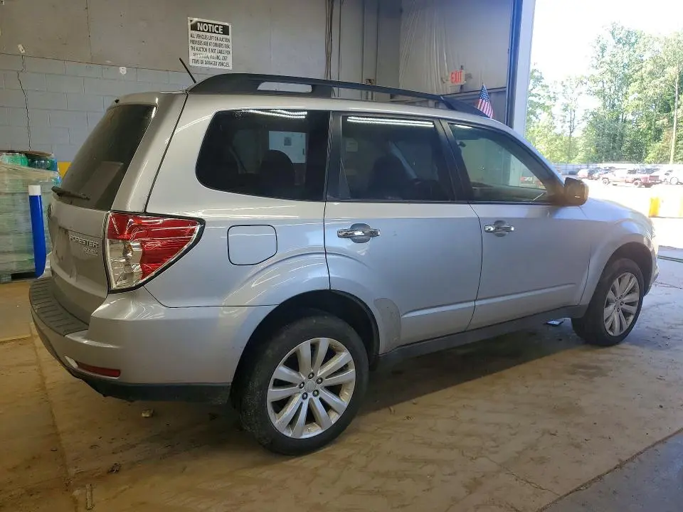 2012 SUBARU FORESTER 2.5X PREMIUM  