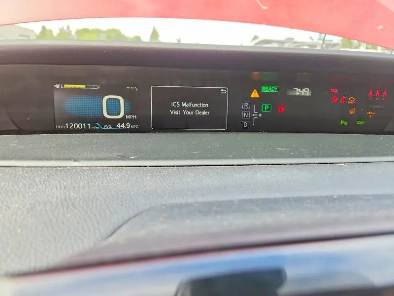2017 TOYOTA PRIUS TWO  