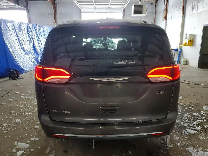 2017 CHRYSLER PACIFICA TOURING L  