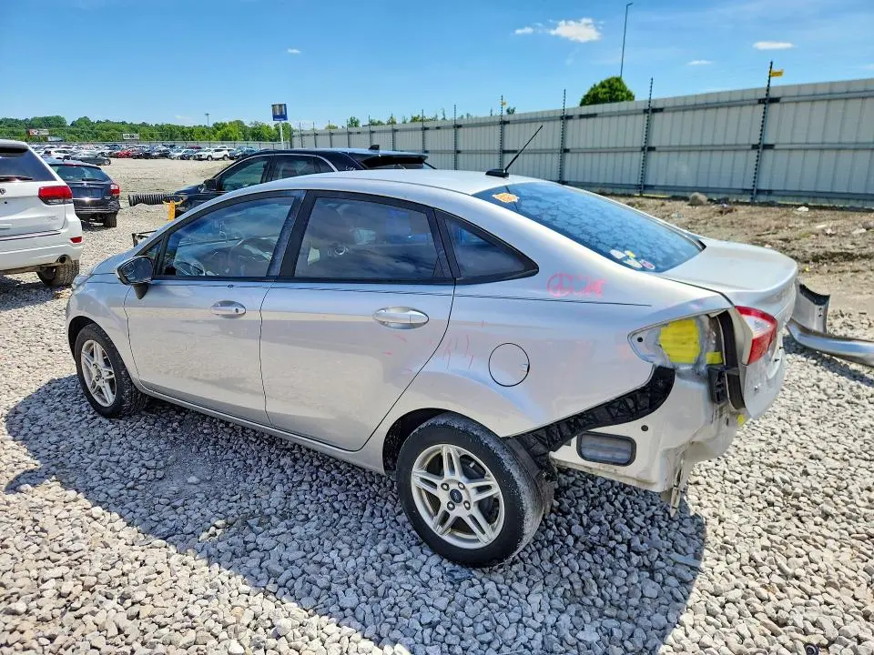 2019 FORD FIESTA SE  