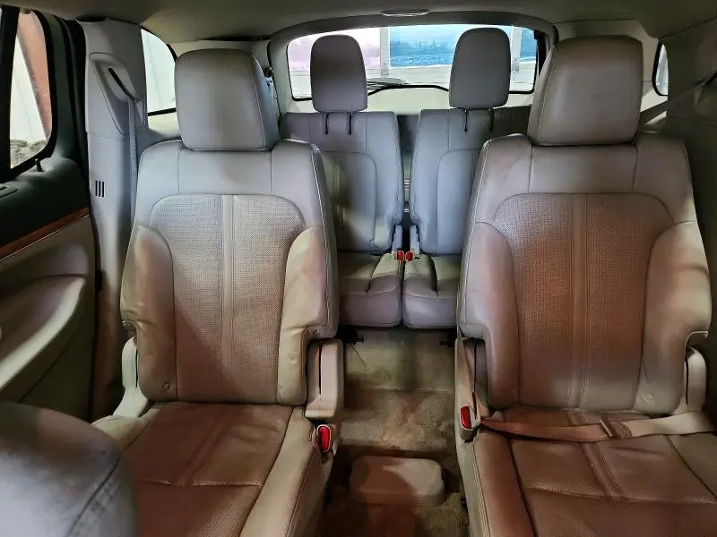 2010 LINCOLN MKT   