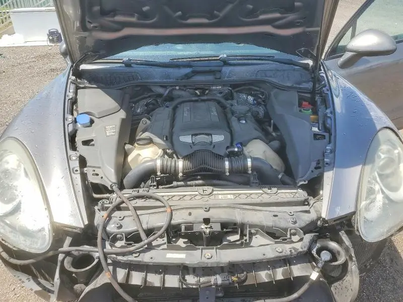 2011 PORSCHE CAYENNE TURBO  
