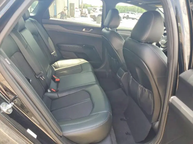 2022 KIA K5 GT LINE  