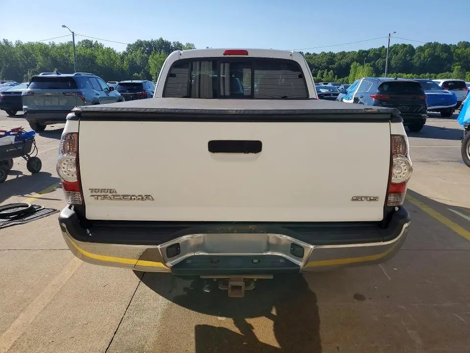 2011 TOYOTA TACOMA BASE  