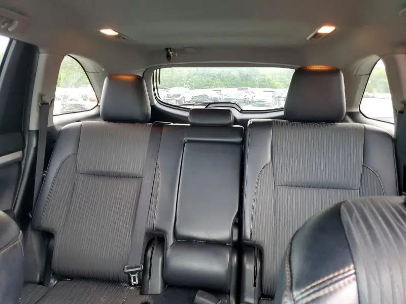 2019 TOYOTA HIGHLANDER LE PLUS  
