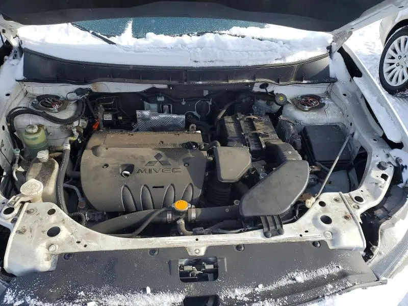 2012 MITSUBISHI OUTLANDER ES  