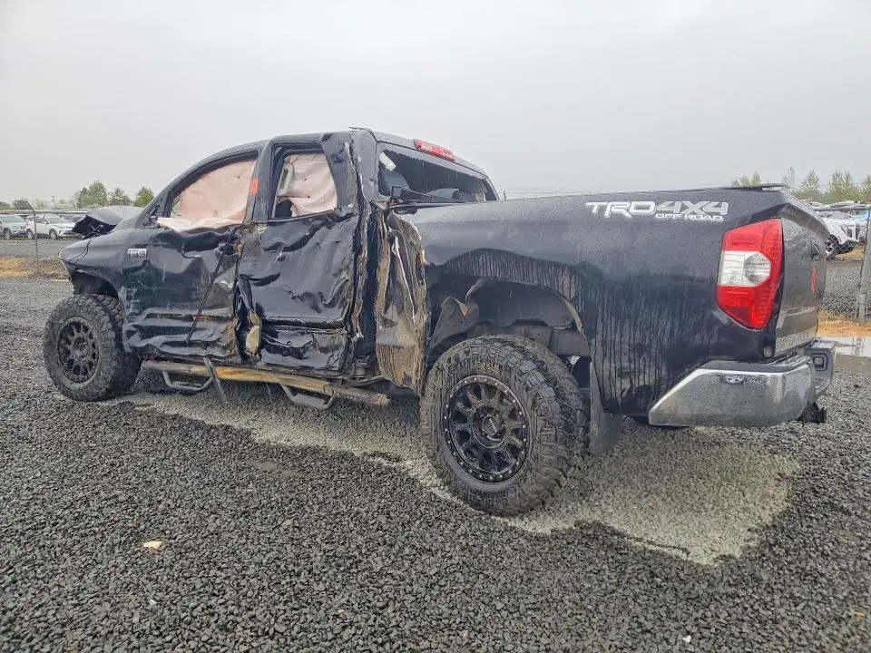 2014 TOYOTA TUNDRA SR5  