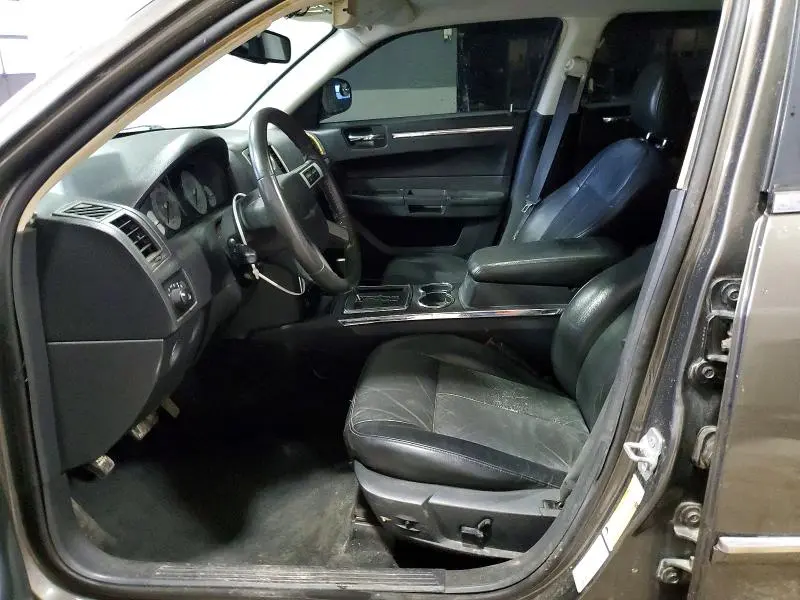 2010 CHRYSLER 300 TOURING  