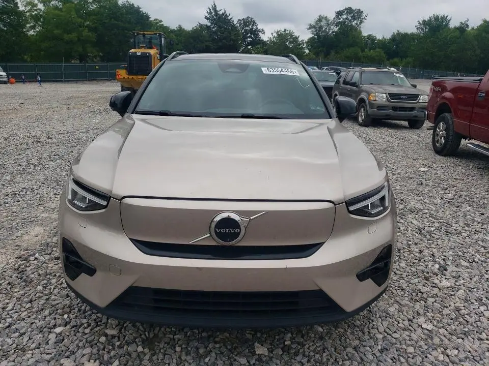 2023 VOLVO XC40 RECHARGE PLUS  