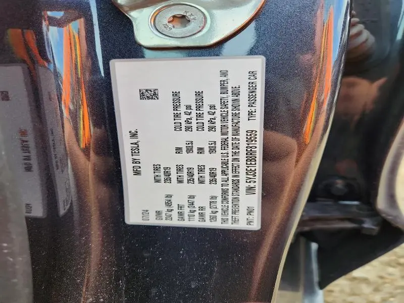 2024 TESLA MODEL 3   
