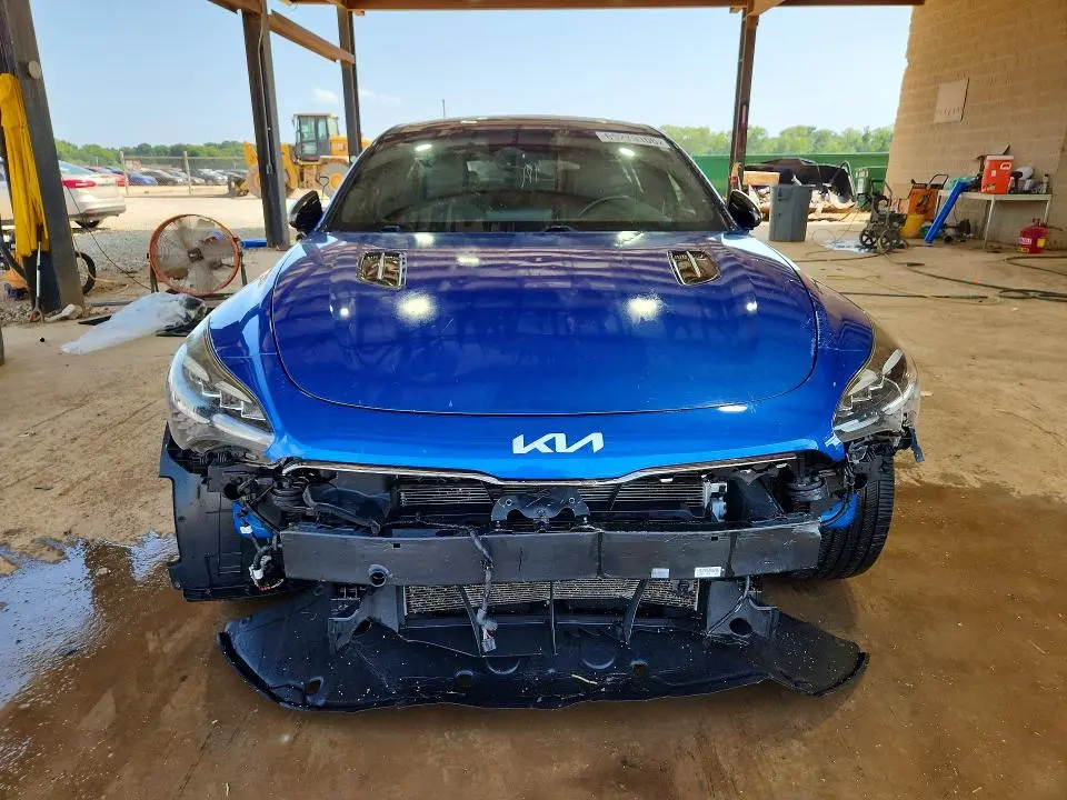 2022 KIA STINGER GT LINE  