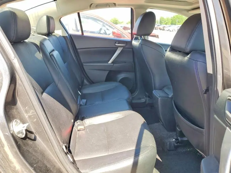 2013 MAZDA 3 I  