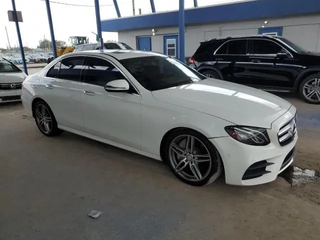 2017 MERCEDES-BENZ E 300  