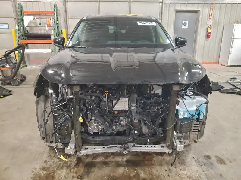 2025 TOYOTA HIGHLANDER LE  