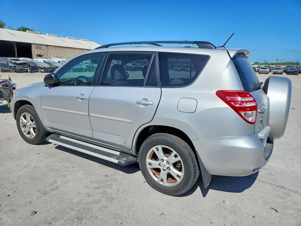 2011 TOYOTA RAV4 BASE  