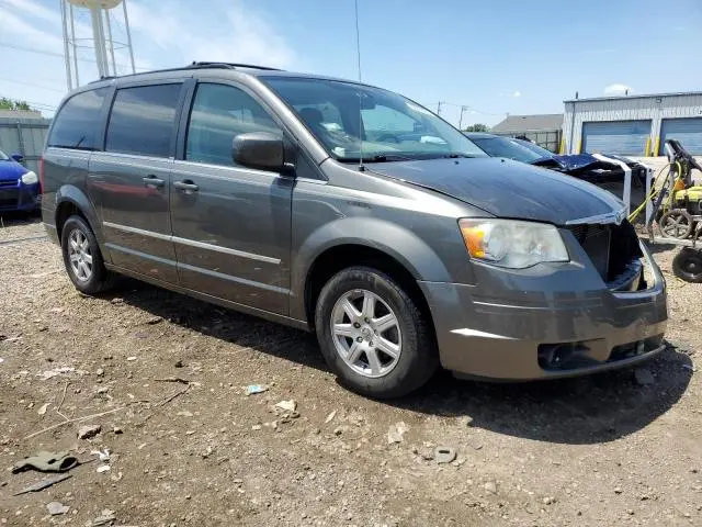 2010 CHRYSLER TOWN & COUNTRY TOURING  
