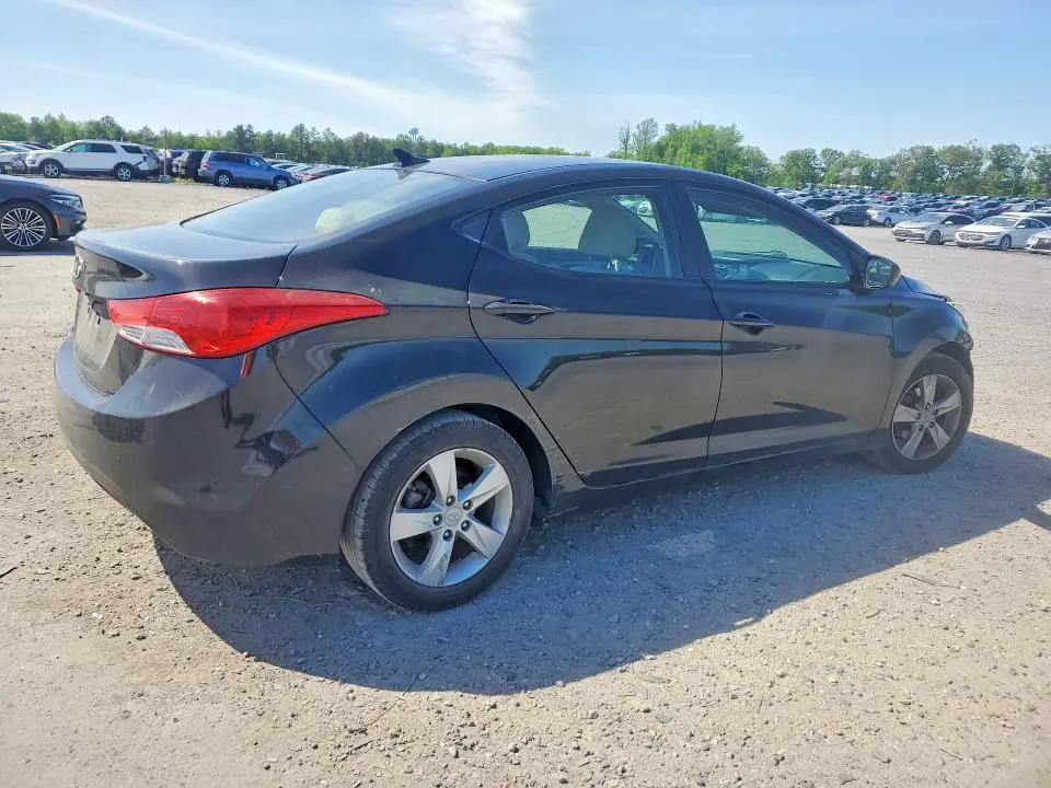 2011 HYUNDAI ELANTRA GLS  